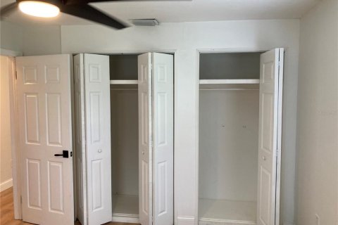 Casa en alquiler en Saint Petersburg, Florida, 3 dormitorios, 104.79 m2 № 1904598 - foto 25