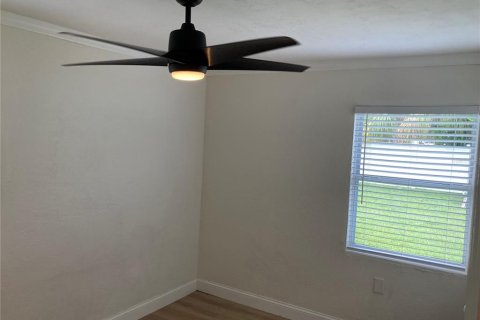 Casa en alquiler en Saint Petersburg, Florida, 3 dormitorios, 104.79 m2 № 1904598 - foto 27