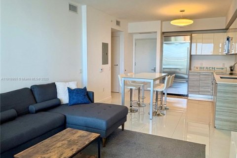 Condominio en alquiler en Miami, Florida, 1 dormitorio, 64.66 m2 № 2055030 - foto 5