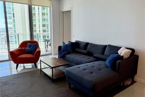 Condominio en alquiler en Miami, Florida, 1 dormitorio, 64.66 m2 № 2055030 - foto 4