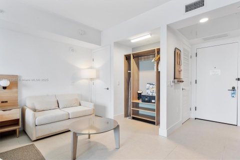 Copropriété à vendre à Miami, Floride: 34.75 m2 № 2037992 - photo 5