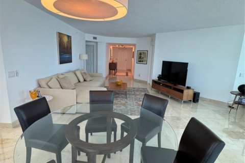Condo in Aventura, Florida, 3 bedrooms  № 1021959 - photo 1