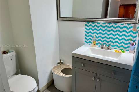Copropriété à vendre à Aventura, Floride: 1 chambre, 93.37 m2 № 2056638 - photo 6