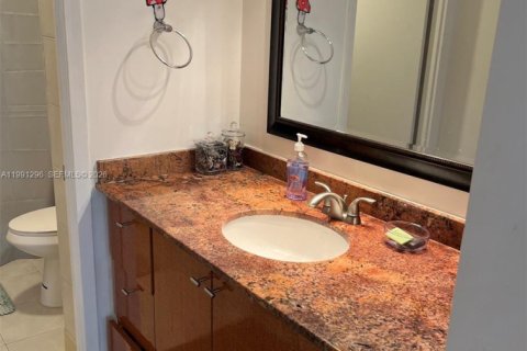 Copropriété à vendre à Aventura, Floride: 1 chambre, 93.37 m2 № 2056638 - photo 8