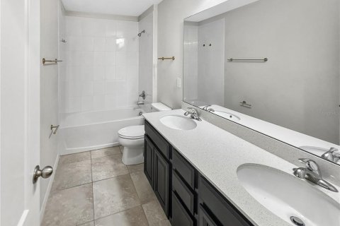 Villa ou maison à louer à Sanford, Floride: 4 chambres, 200.76 m2 № 2100569 - photo 10
