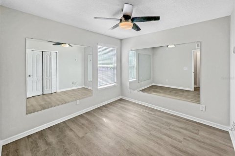 Villa ou maison à louer à Sanford, Floride: 4 chambres, 200.76 m2 № 2100569 - photo 8