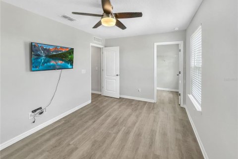 Villa ou maison à louer à Sanford, Floride: 4 chambres, 200.76 m2 № 2100569 - photo 9