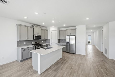 Casa en venta en Port St. Lucie, Florida, 4 dormitorios, 179.95 m2 № 2168379 - foto 3