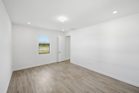 Casa en venta en Port St. Lucie, Florida, 4 dormitorios, 179.95 m2 № 2168379 - foto 27