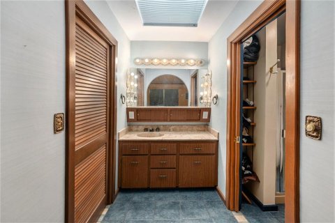 Casa en venta en Kenneth City, Florida, 3 dormitorios, 160.16 m2 № 1909494 - foto 23
