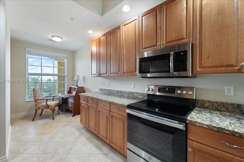 Condo in Ave Maria, Florida, 2 bedrooms  № 1991410 - photo 9