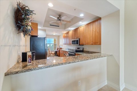 Condo in Ave Maria, Florida, 2 bedrooms  № 1991410 - photo 10