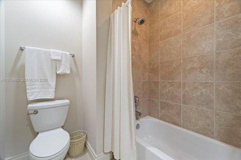 Condo in Ave Maria, Florida, 2 bedrooms  № 1991410 - photo 20