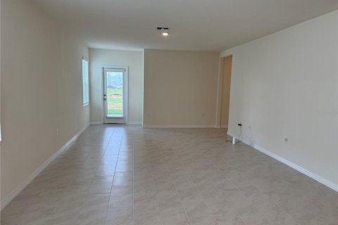 Casa en alquiler en Lake Hamilton, Florida, 4 dormitorios, 154.68 m2 № 1908163 - foto 10