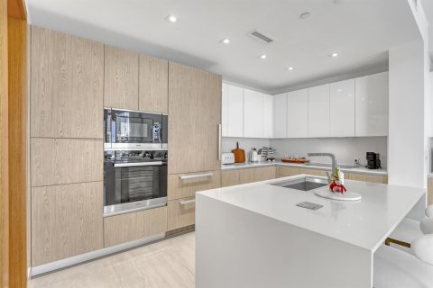 Condo in Riviera Beach, Florida, 2 bedrooms  № 2249591 - photo 8