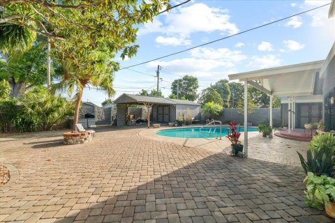 Casa en venta en Saint Petersburg, Florida, 2 dormitorios, 134.71 m2 № 1619147 - foto 24