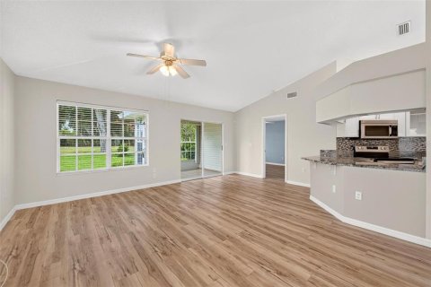 Casa en venta en Tavares, Florida, 3 dormitorios, 133.78 m2 № 2230919 - foto 13