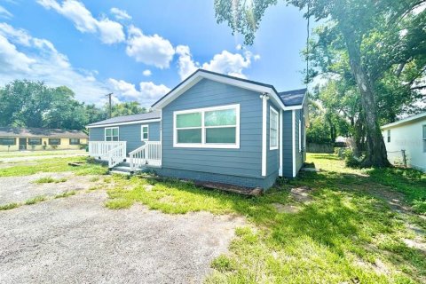 Villa ou maison à Tampa, Floride 3 chambres, 124.02 m2 № 2167162