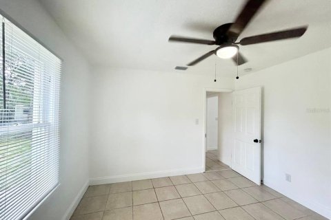 Villa ou maison à louer à Tampa, Floride: 3 chambres, 124.02 m2 № 2167162 - photo 19