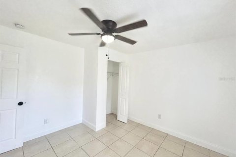 Villa ou maison à louer à Tampa, Floride: 3 chambres, 124.02 m2 № 2167162 - photo 18