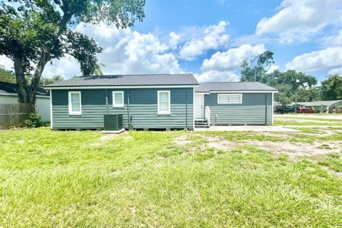 Villa ou maison à louer à Tampa, Floride: 3 chambres, 124.02 m2 № 2167162 - photo 24