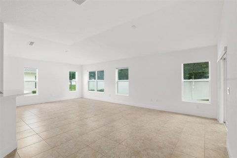 Villa ou maison à louer à Oxford, Floride: 2 chambres, 140.65 m2 № 2354229 - photo 7