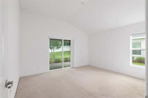 Villa ou maison à louer à Oxford, Floride: 2 chambres, 140.65 m2 № 2354229 - photo 10
