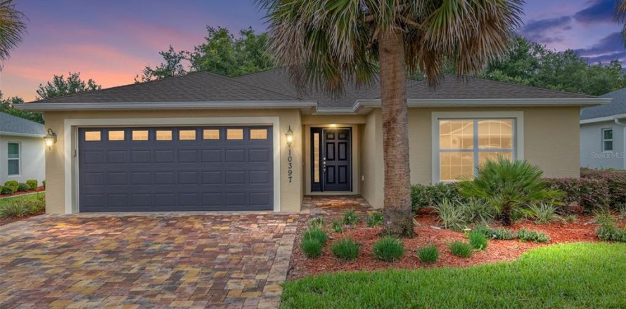 Villa ou maison à Oxford, Floride 2 chambres, 140.65 m2 № 2354229