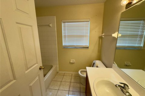 Casa en alquiler en Valrico, Florida, 3 dormitorios, 151.52 m2 № 1832137 - foto 10