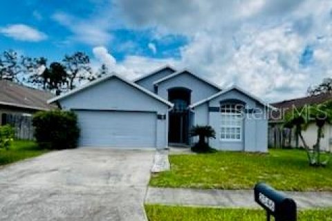Casa en alquiler en Valrico, Florida, 3 dormitorios, 151.52 m2 № 1832137 - foto 1