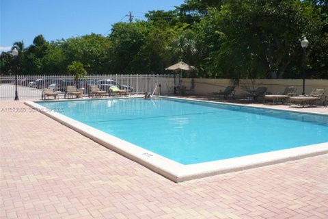 Copropriété à louer à North Miami, Floride: 1 chambre, 66.33 m2 № 2038528 - photo 6