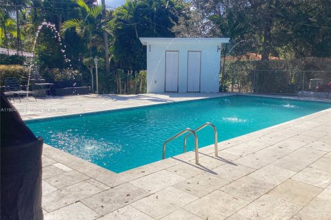 Casa en venta en Miami Shores, Florida, 5 dormitorios, 268.67 m2 № 2053443 - foto 24