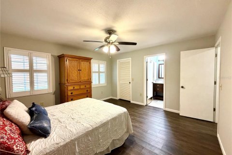 Condo in Bradenton, Florida, 3 bedrooms  № 2378966 - photo 20