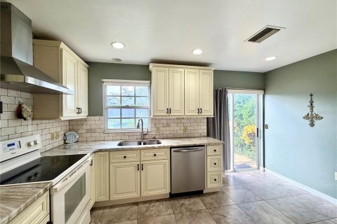 Condo in Bradenton, Florida, 3 bedrooms  № 2378966 - photo 14