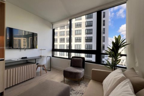 Condo in Miami, Florida, 1 bedroom  № 1994553 - photo 18
