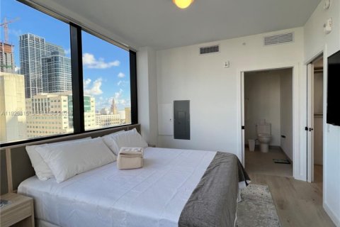 Condo in Miami, Florida, 1 bedroom  № 1994553 - photo 21