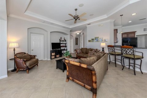 Купить виллу или дом в Лорел, Флорида 6 комнат, 137.5м2, № 1403491 - фото 10
