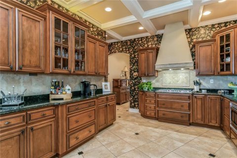 House in Treasure Island, Florida 4 bedrooms, 473.43 sq.m. № 1616396 - photo 15