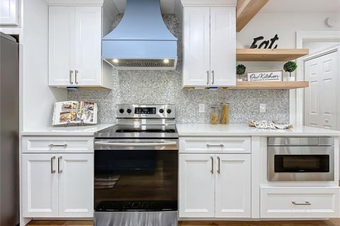 Casa en venta en Palm Harbor, Florida, 5 dormitorios, 268.77 m2 № 1547132 - foto 25