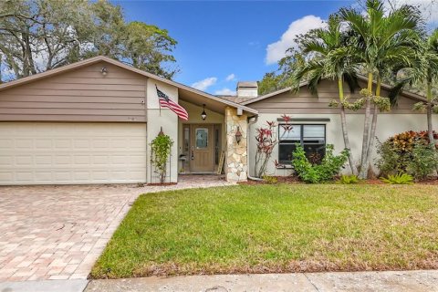 Casa en venta en Palm Harbor, Florida, 5 dormitorios, 268.77 m2 № 1547132 - foto 4