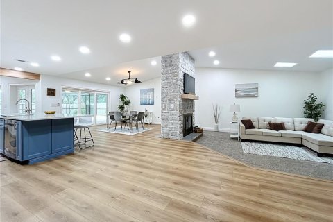 Casa en venta en Palm Harbor, Florida, 5 dormitorios, 268.77 m2 № 1547132 - foto 17
