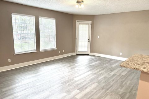 Condominio en alquiler en Orlando, Florida, 1 dormitorio, 63.73 m2 № 1918054 - foto 13