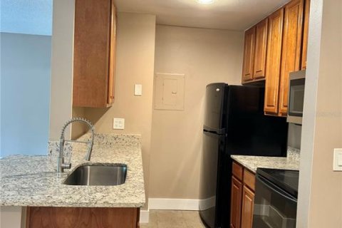 Condominio en alquiler en Orlando, Florida, 1 dormitorio, 63.73 m2 № 1918054 - foto 7