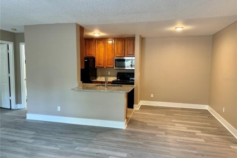 Condominio en alquiler en Orlando, Florida, 1 dormitorio, 63.73 m2 № 1918054 - foto 8