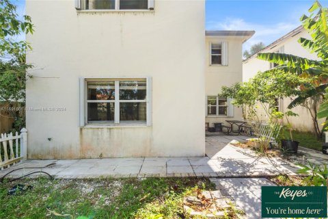 Casa en venta en Homestead, Florida, 5 dormitorios, 250.19 m2 № 1764839 - foto 19