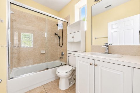 Condominio en alquiler en Homestead, Florida, 3 dormitorios, 106.93 m2 № 2418051 - foto 7