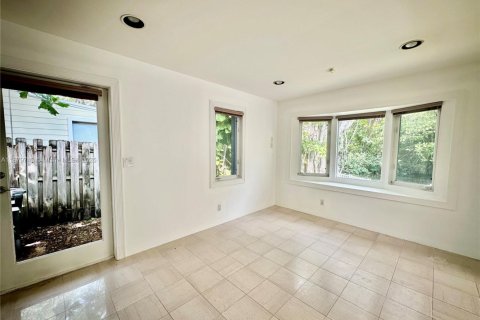 Villa ou maison à louer à Fort Lauderdale, Floride: 2 chambres, 135.45 m2 № 1921275 - photo 7