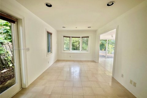 Villa ou maison à louer à Fort Lauderdale, Floride: 2 chambres, 135.45 m2 № 1921275 - photo 9