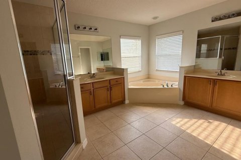 Villa ou maison à louer à Winter Garden, Floride: 4 chambres, 277.59 m2 № 1919394 - photo 23