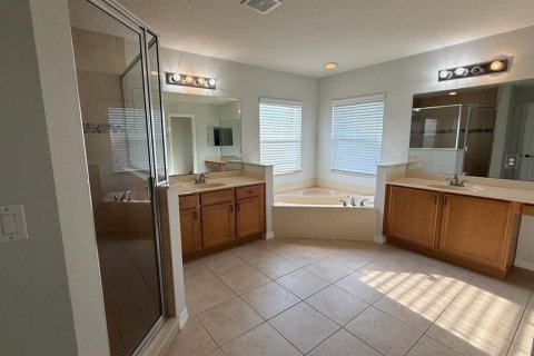 Villa ou maison à louer à Winter Garden, Floride: 4 chambres, 277.59 m2 № 1919394 - photo 22